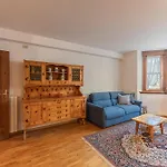 Casa Tre Corone, Sulla Strada Per Cortina Daire