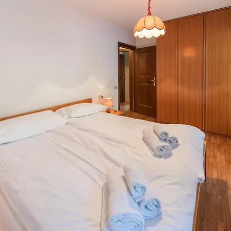 Lejlighed Casa Tre Corone, Sulla Strada Per Cortina